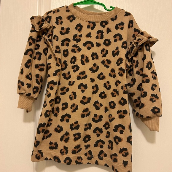 H&M Other - H&M Girls 4T Leopard Print Sweatshirt Dress
